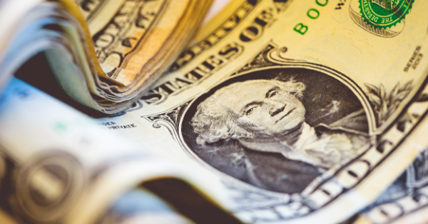 Dólar estende ganhos com recuperação da inflação nos EUA